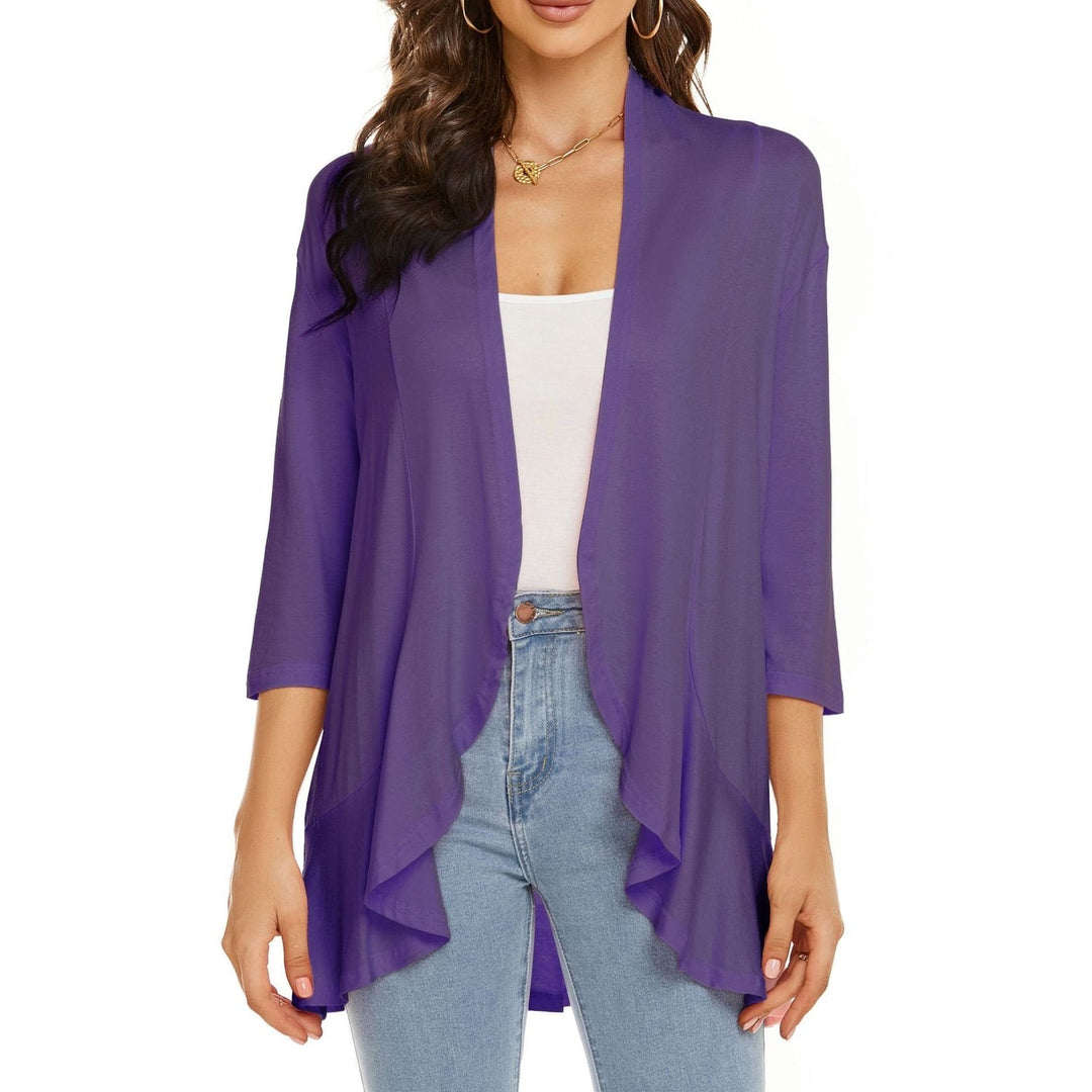 Cardigan donna aperto con maniche 3/4 drapeggiate. Morbido e versatile per primavera/autunno.