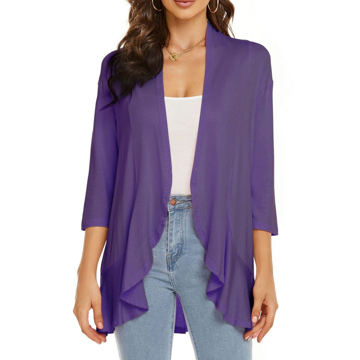 Cardigan donna aperto con maniche 3/4 drapeggiate. Morbido e versatile per primavera/autunno.