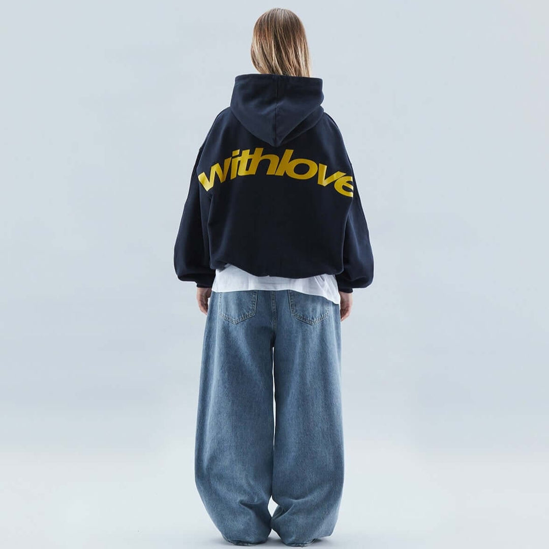 Felpa autunnale donna oversize con grafica trendy, cappuccio, spalla scesa per un look casual-chic.