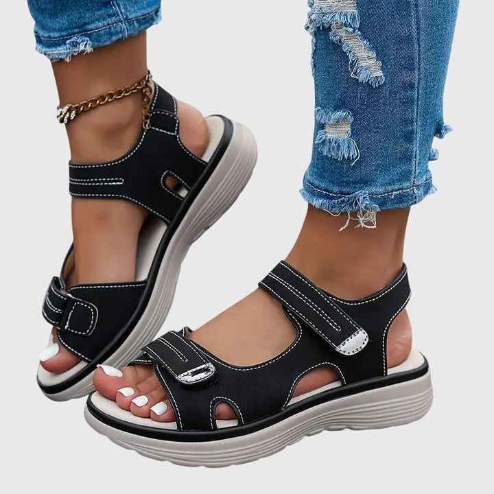 Sandali donna con plateau, comfort e supporto ortopedico regolabile per l'estate.