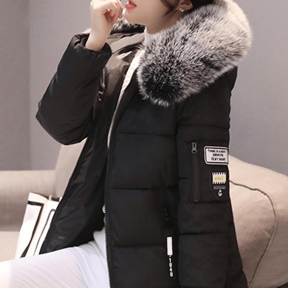 Giacca donna invernale comoda e trapuntata, piumino a mezza lunghezza con cappuccio, comfort top.