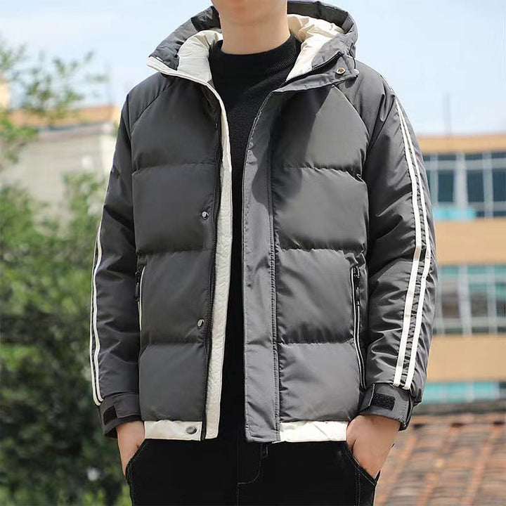 Piumino donna trapuntato caldo e idrorepellente, ideale per l'inverno. Stile casual e comfort termico.