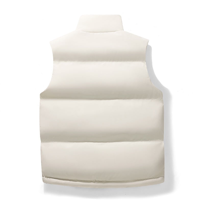 Gilet donna casual chic senza maniche, piumino trapuntato leggero. Ideale outerwear moda autunno.