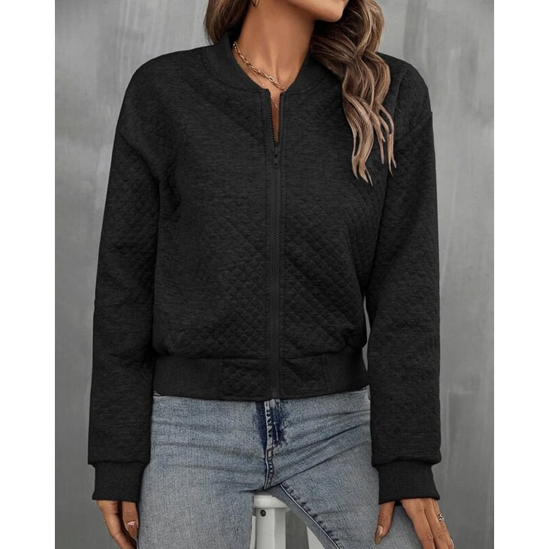 Elegante giacca bomber oversize da donna trapuntata, casual e comoda per i tuoi look autunnali e primaverili.