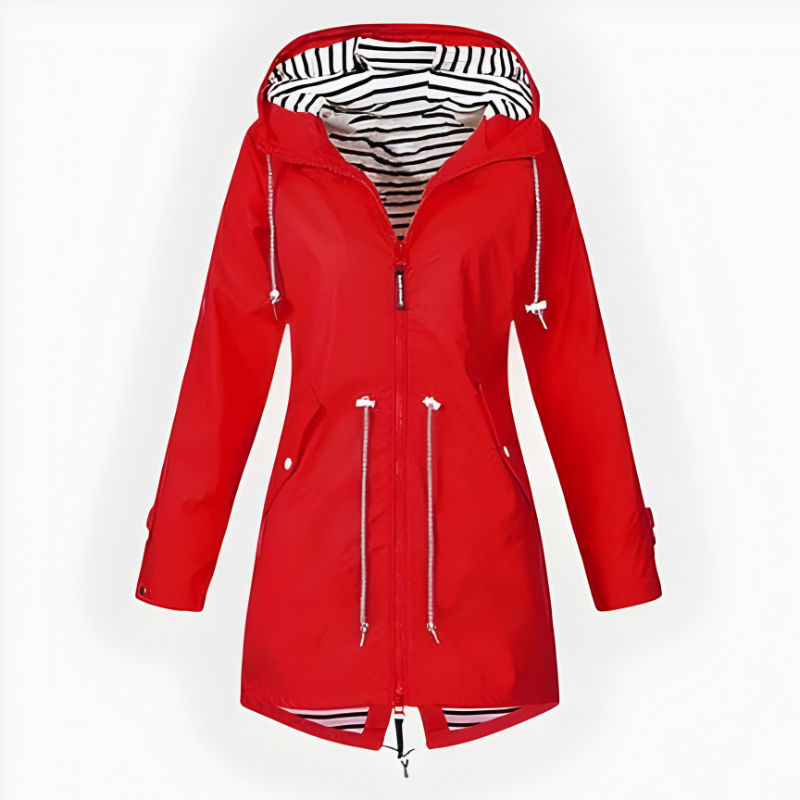 Donna indossa giacca a vento impermeabile con cappuccio e vita regolabile. Perfetta per outerwear alla moda.