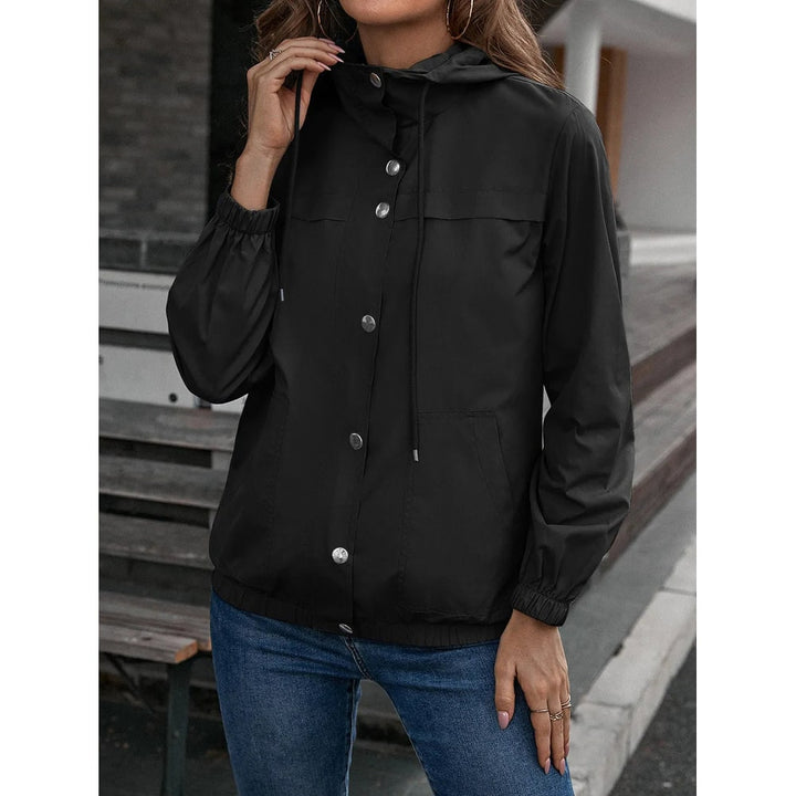 Giacca donna leggera impermeabile con cappuccio regolabile, orlo elastico. Perfetta per attività all'aperto in primavera/autunno.