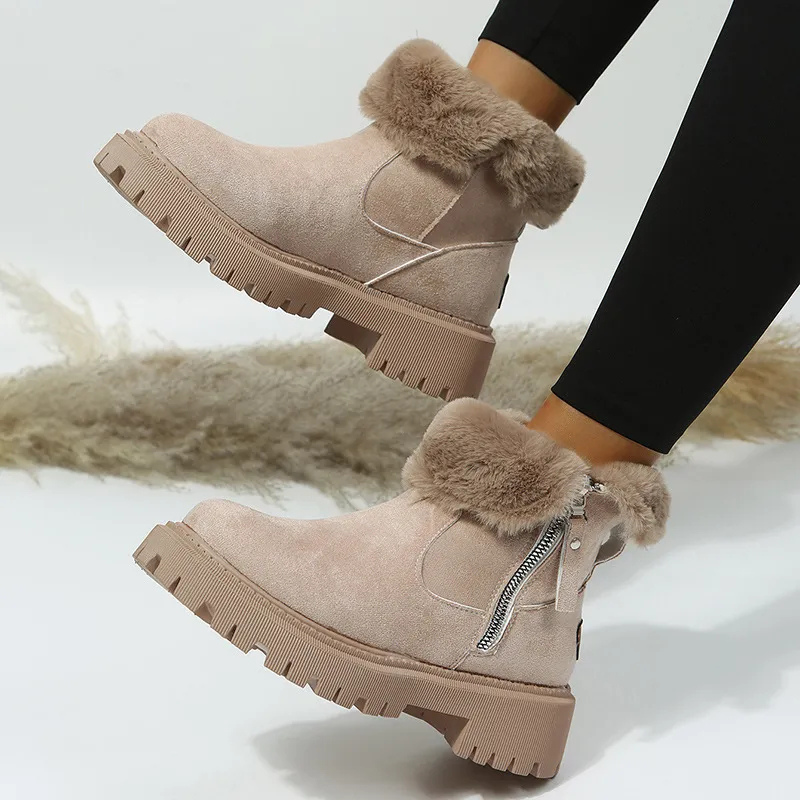 Stivaletti donna invernali con suola robusta antiscivolo, perfetti per un look casual ed elegante in città.