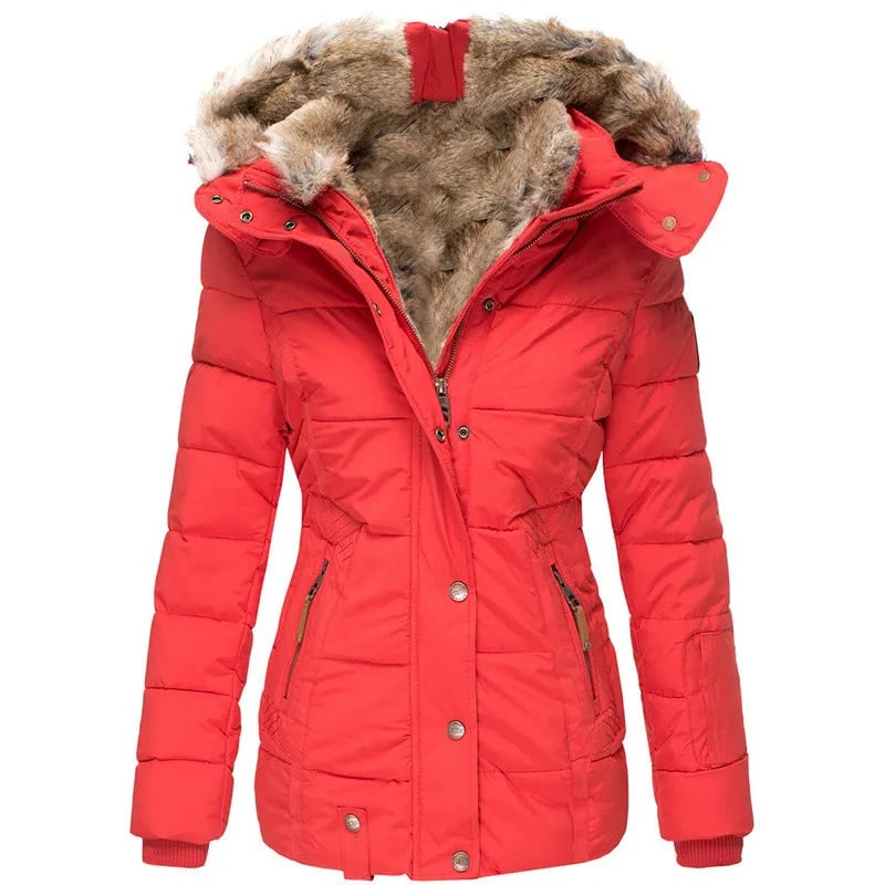 Cappotto invernale donna per un look elegante, piumino trapuntato nero con cappuccio e pelliccia sintetica.