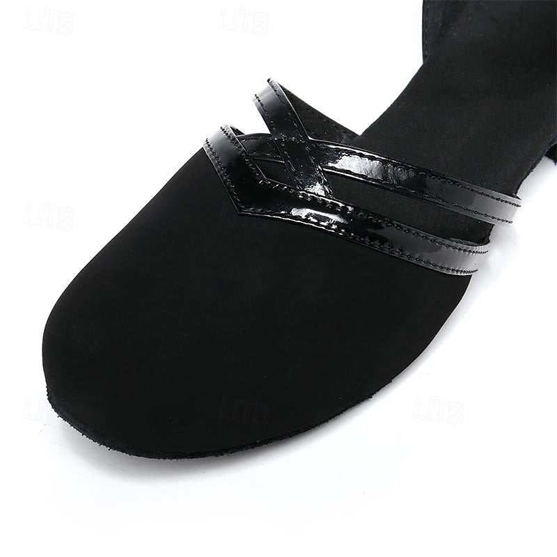 Scarpe da donna nere per ballo, versatili e comode. Design elegante, leggere e con tacco basso.