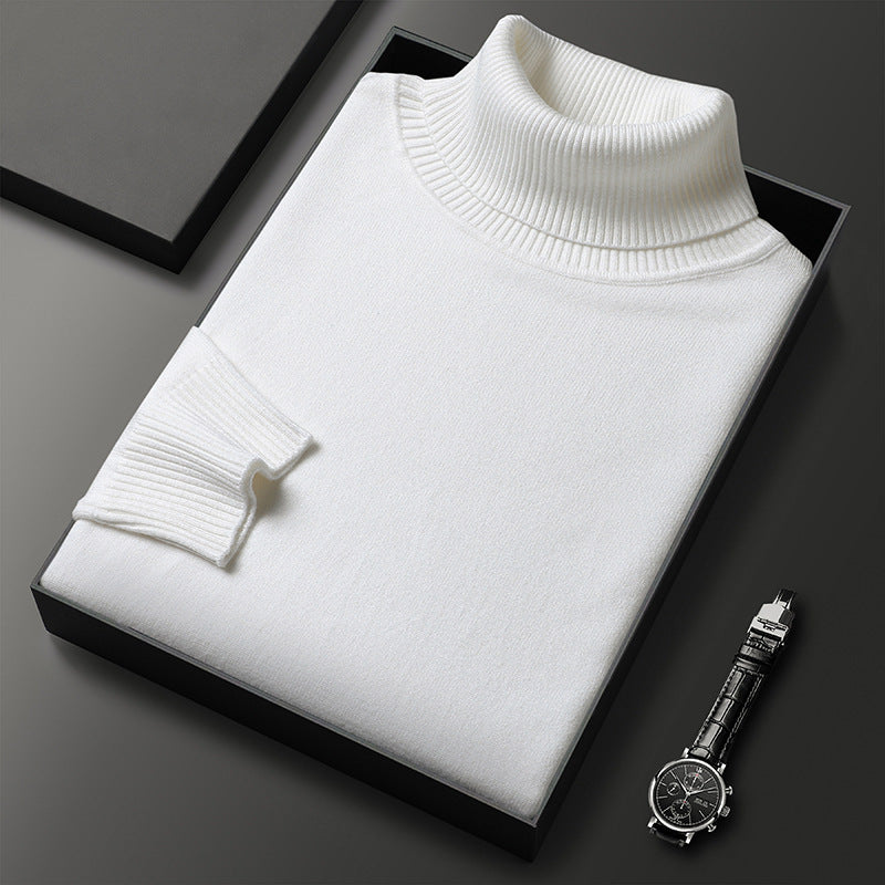 Maglione uomo collo alto di moda, elegante e caldo, perfetto per l'abbigliamento invernale maschile.